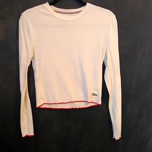 🌹White and red long sleeved shirt🌹